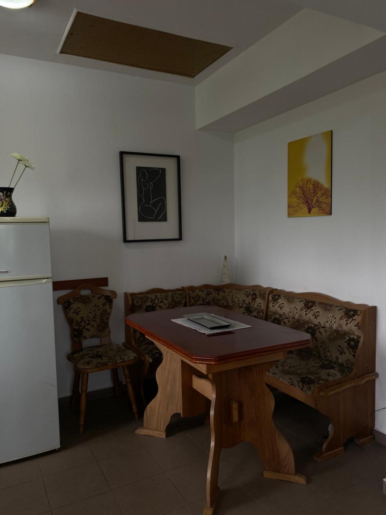 Quiet Garden Ground Floor Apartment Bucharest Luaran gambar