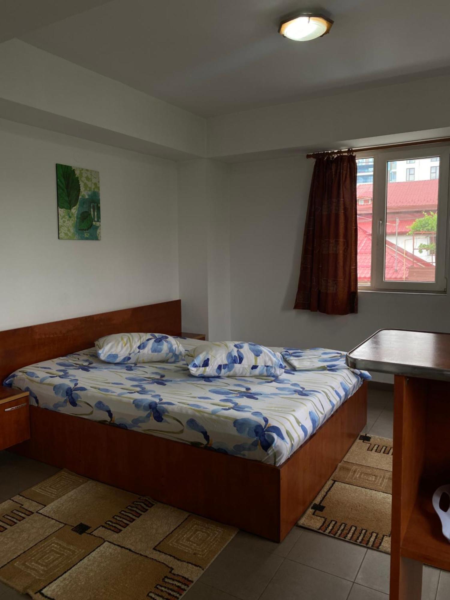 Quiet Garden Ground Floor Apartment Bucharest Luaran gambar